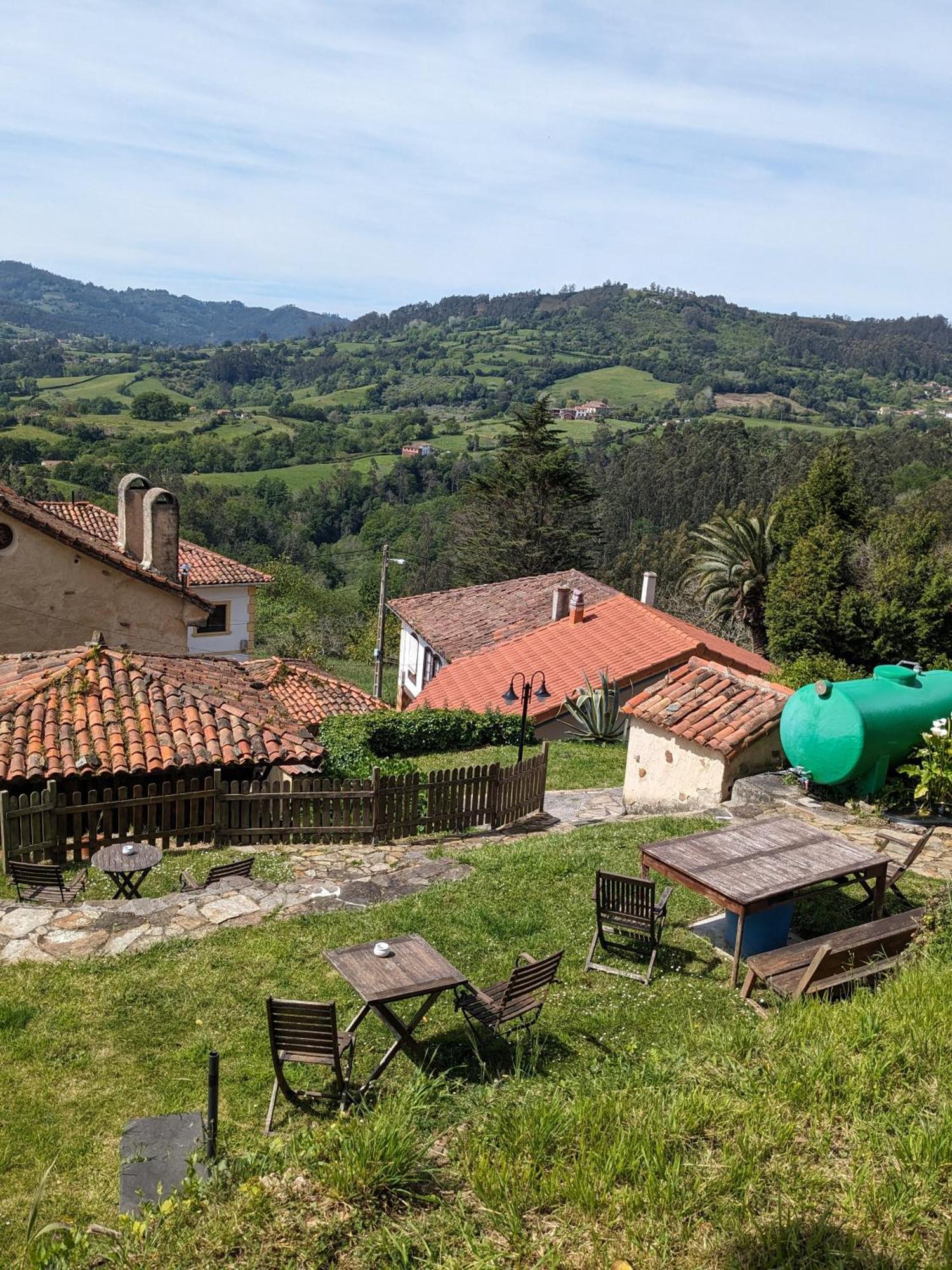 Las Casas De Isu Villaviciosa  Extérieur photo