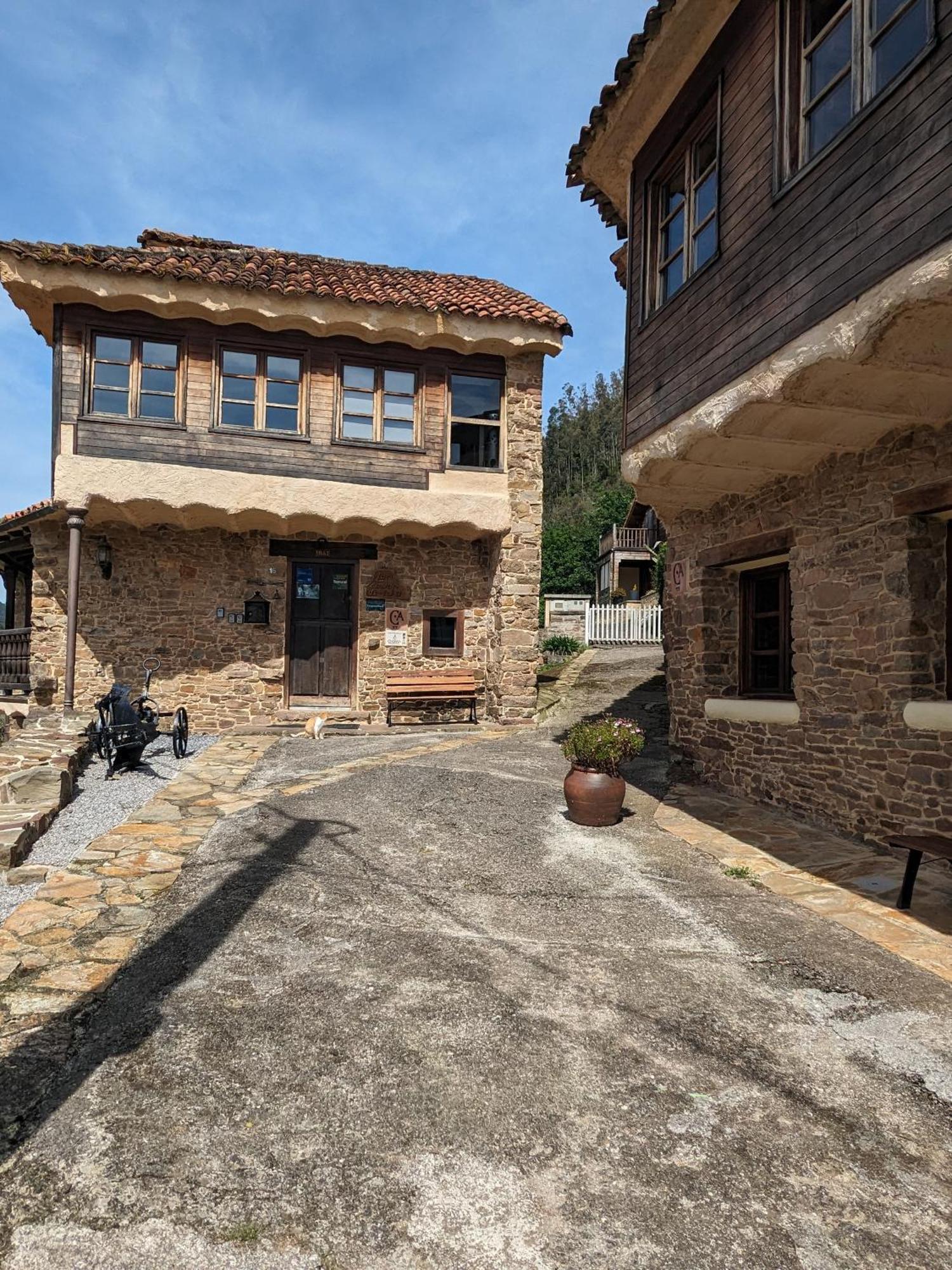 Las Casas De Isu Villaviciosa  Extérieur photo