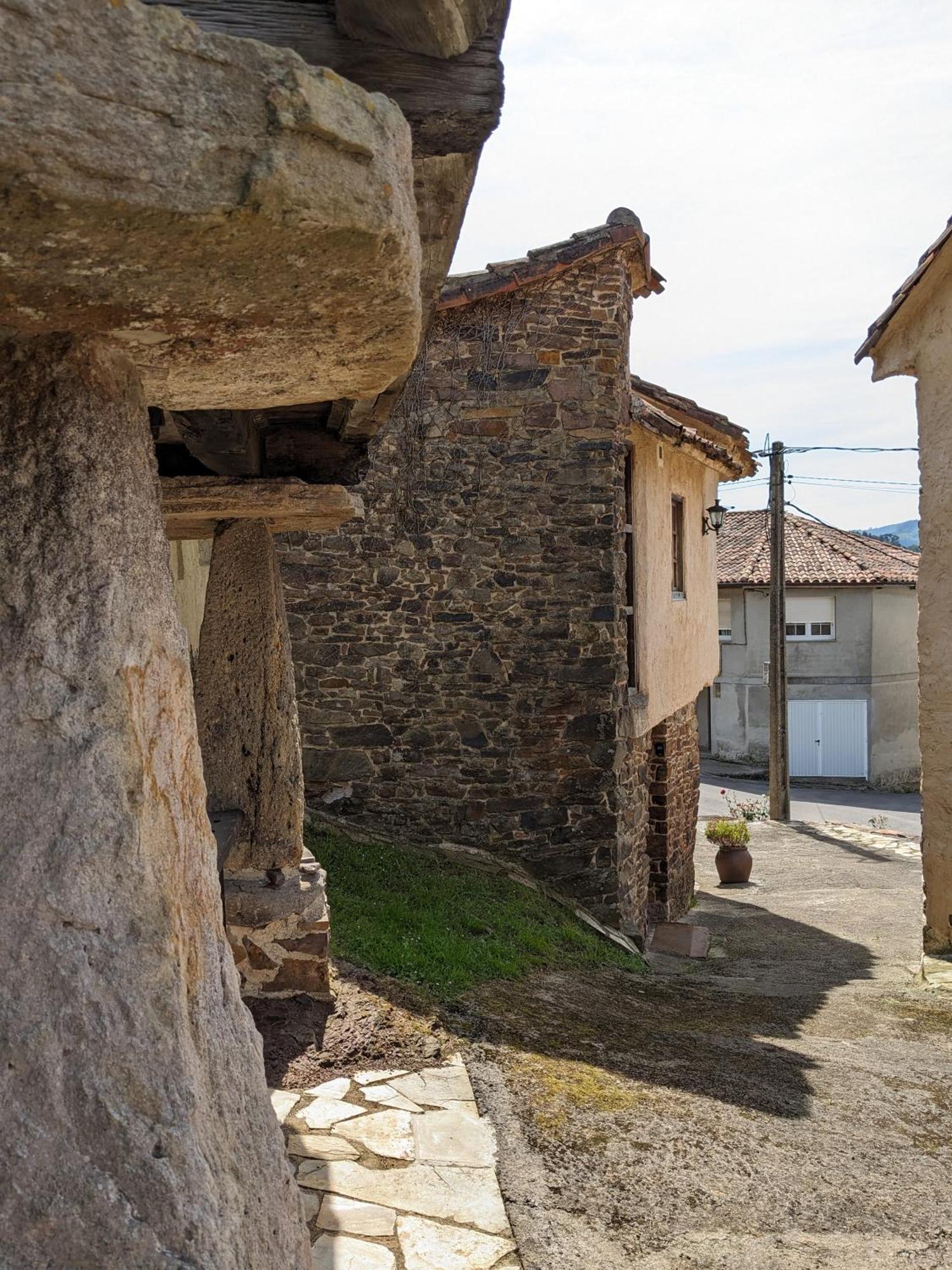 Las Casas De Isu Villaviciosa  Extérieur photo